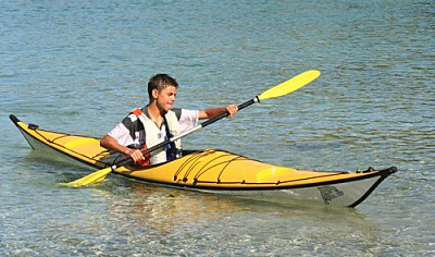Belle Ile en Mer agence Allain kayak dans la mer